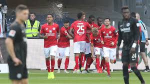 Ziemlich genau vor zehn jahren hatte ich mir halbwegs eingeredet, dass es unter dem neuen trainer christoph daum langsam aufwärts ging im tabellenkeller, da gab es krachendes 0:3 gegen mainz. Eintracht Frankfurt 1 Fsv Mainz 05 Frankfurt Verliert Gegen Mainz Eurosport
