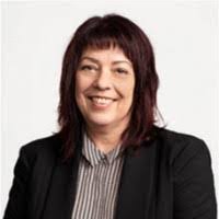 Deb Hinton's Instagram, Twitter & Facebook