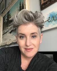 Firstly, thanks for giving this opportunity! 50 Women Who Ditched Hair Dye And Look Beyond Awesome Bored Panda