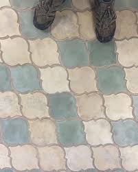 Moroccan Tile Floor Blue White And Cream Moroccan Tile Bathroom Moroccan Bathroom White Moroccan Tile