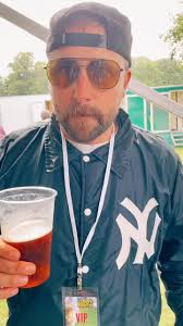 Laura Brant (@laurabrant1)