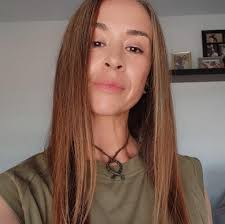 Can chickens have whole watermelons?