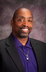 Meet Professor Goins