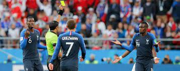 Der feldverweis wurde schon 1877 von der englischen fa eingeführt, die gelben und roten karten allerdings erst 1970. Nach Chaos Bei Der Wm 1966 Wie Die Gelben Und Roten Karten Eingefuhrt Wurden Sport Tagesspiegel