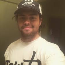 Matthew Curry (@MatthewCurry50)