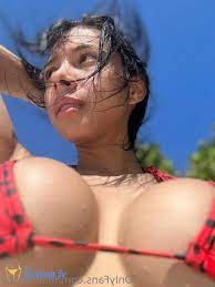 Jennifer Stefania Ponce Pinargote [ jenniponce ] Onlyfans leaked photo  11849002 on Hotleaks.tv