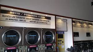 Tetapi, untuk operasi dobi layan diri di kedai dobi, masa untuk mesin2 'split system' mengalah sambil mencari sedikit peluang untuk mencelah kalau ada banyak perbezaan antara operasi dobi layan diri di kedai2 dan asrama. Wishy Washy Laundry Card Kad Dobi Laundry Card In Cahaya Indah