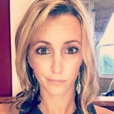 Amber Thomas (@shubadaria)