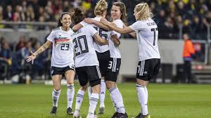 Christiane endler reveló que es complicado el apoyo en el fútbol femenino. Premiere Gegen Chile Im Faktencheck Dfb Deutscher Fussball Bund E V