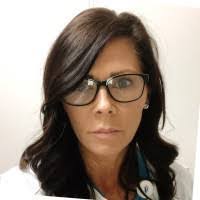 Beth Hosick's Instagram, Twitter & Facebook