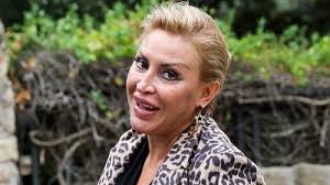 Rocío Carrasco: "Me comparó con las madres que paren y tiran a los hijos a los cubos de basura"