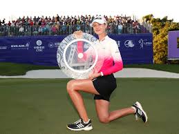 The sisters stand nearly six feet tall and have similarly picturesque swings. Nelly Korda Swinging Skirts 2018 Sunday Tophy Golf Digest Middle East