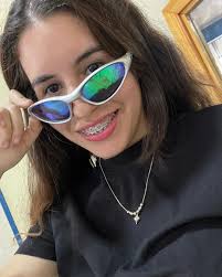 Mari Rivas Hevia (@valentinarh_13) • Instagram photos and videos