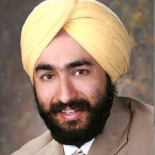 Amrit Anand's Instagram, Twitter & Facebook