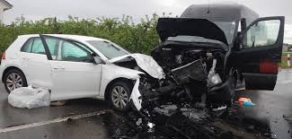 Intel kaby le jeune pilote suisse jason dupasquier nous fait une démonstration de sa rc390 cup sur le circuit de. Zwei Verletzte Nach Frontalkollision In Marstetten Radio Top