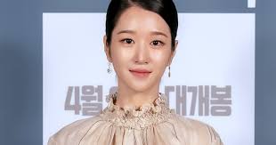 Recalled (2021) full cast & crew mydramalist. Seo Ye Ji S Movie Recalled Ranks First Place In Box Office Reservations Despite Her Controversy Koreaboo