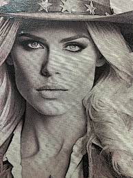 Cross pattern woodworking design available