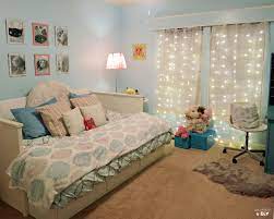 By rearranging the furniture, getting rid of the unnecessary. Cheap Bedroom Makeover Ideas Whaciendobuenasmigas