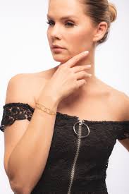 Personalisiertes Namensarmband Gold Namensarmband Personalisierter Schmuck  Personalisierte Geschenke Geschenke für Mama Muttertagsgeschenke