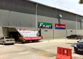 Badminton courts in samui are located in enclosed spaces, usually 8 courts in one badminton center. T Angle Sport Badminton Court Sports Venue Owner In Puchong