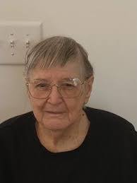 Lynda Ellis's Instagram, Twitter & Facebook