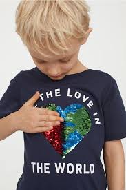 Appliqued T Shirt Dark Blue Heart Kids H M Gb Heart For Kids Dreamer Tees T Shirts For Women