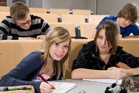 Iti oferim gratuit raportul special. Cum Se Face ÈcoalÄ In Germania Profesorii Trebuie SÄ TreacÄ Printr Un RezidenÈiat Iar Florile Èi Cadourile Sunt Interzise