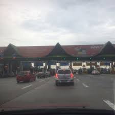 Keadaan plaza tol batu tiga pada 20 feb selepas dimansuhkan kadar pembayarannya pada 1 januari lalu. Photos At Plaza Tol Batu Tiga Now Closed 86 Tips