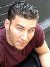 Paul Lashmet's Instagram, Twitter & Facebook