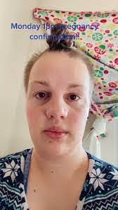 Alissa Lindsey's Instagram, Twitter & Facebook