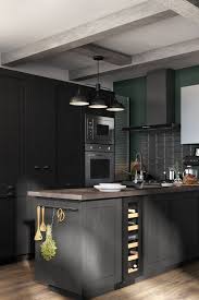 Cuisine Noire Signe D Elegance En 2020 Cuisine Noire Cuisine Verriere Cuisine
