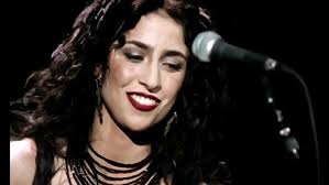 ENTERTAINMENT DAILY: ENT5- MARISA MONTE PT 2