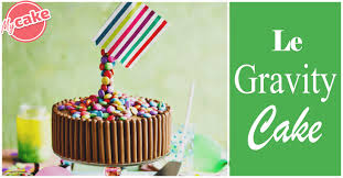 Vous Souhaitez Decouvrir Le Gravity Cake Ce Gateau Suspendu Qui Semble Defier La Loi De La Gravite Et Qui Epate Assure Dessert Gateau Faire Fondre Du Chocolat