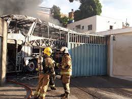 Segundo as primeiras informações, o fogo. Incendio Em Bh Policia Prende 2 Suspeitos Por Incendio Em Garagem
