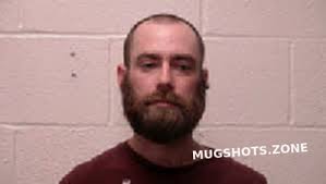 WEST WADE RANDALL 04/14/2022