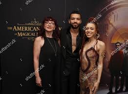 Duilia Setacci Justice Smith Cameo Adele Haber Amaçlı Stok Fotoğrafı