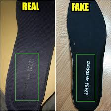 Some boxes can be really small, some can be really big.. Yeezy Sniffer S Blog How To Spot The Fake Yeezy Boosts