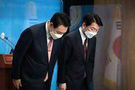 25.02.2022 · 국민의당 안철수 대선 후보는 이날 토론에서 국민의힘 윤석열 대선 후보의 정치 경험 부족을 잇달아 지적하며 자신의 관록을 역으로 드러냈다. Ksysg23rzo8nam