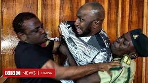 Domin samun labarai da dumi duminsu ku kasance da wannan shafin Kannywood Kwararru Sun Yi Nazari A Kan Fim Din Taqaddama Bbc News Hausa