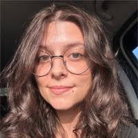 100+ perfis com “Maya”