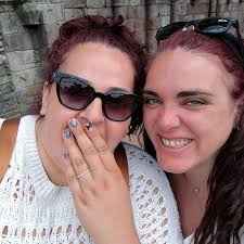 🚨NUEVO EPISODIO🚨 En "Sola he de morir" os cuento el crimen de Ina  Richardson, una mujer de 69 años que apareció muerta y cuyo crimen se  resolvió gracias a la persistencia de