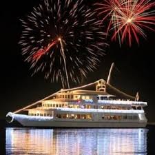 New Year S Eve Fireworks Cruise New Years Eve Fireworks New Years Eve Events New Year Fireworks