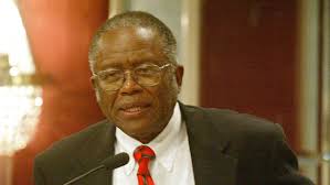 Alabama capital city's Jeff Davis Avenue closer to being renamed Fred D.  Gray Avenue