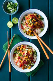Donal Skehan Chilli Jam Chicken With Nam Pla Veggie Fried Rice Fotografi Makanan Makanan