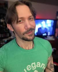 Aaron Mark Rabe (@aaronrabe) · St. Louis, MO