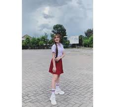 Netizen sebut hidungnya mancung seperti sang ayah. Imut Penyanyi Dangdut Nella Kharisma Pakai Seragam Sekolah Dasar 7uplagi Com