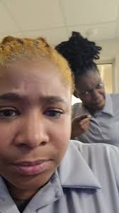 Jeanie Mayfield's Instagram, Twitter & Facebook