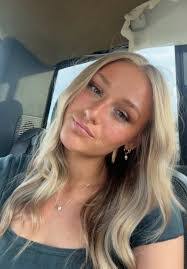 Desiree Johnston's Instagram, Twitter & Facebook