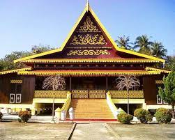 6 Rumah Adat Riau Dengan Keunikan Desain Dan Karakternya