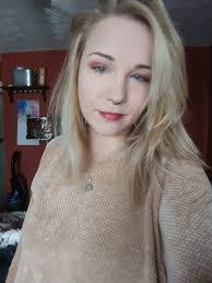 Lena Meyers's Instagram, Twitter & Facebook